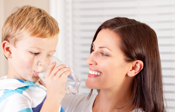 Como filtrar agua en casa con Jarra Brita Maxtra 